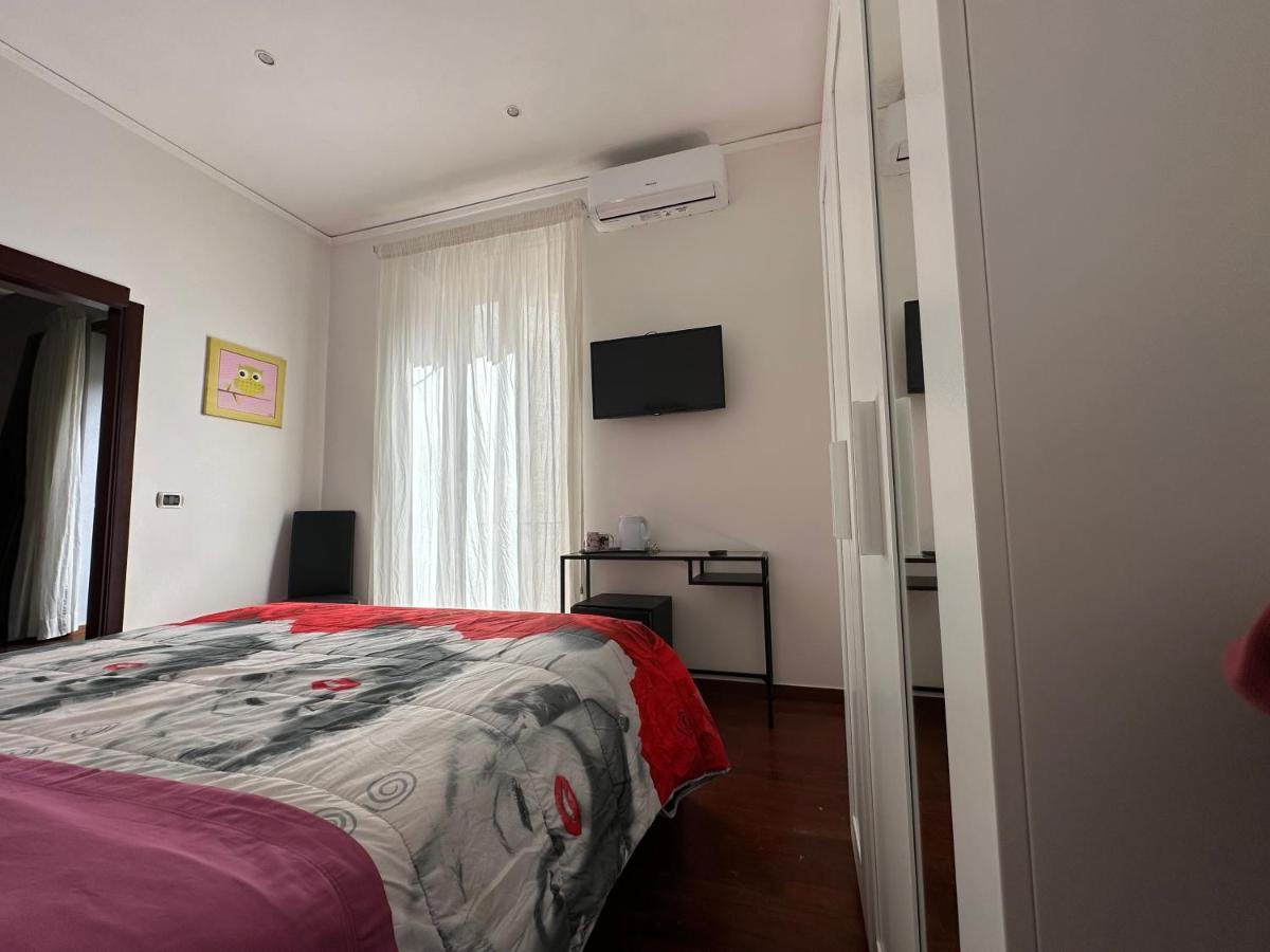 Bed and Breakfast Bruno House à Naples Extérieur photo